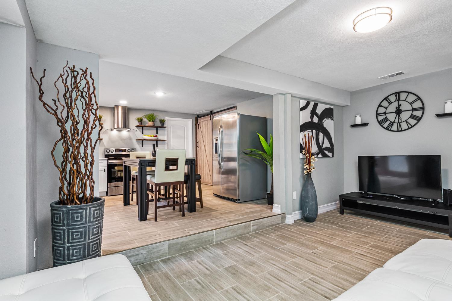 Modern House In Clearwater With Access To A Shared Swimming Pool Apartment เซฟตี้ฮาร์เบอร์ ภายนอก รูปภาพ